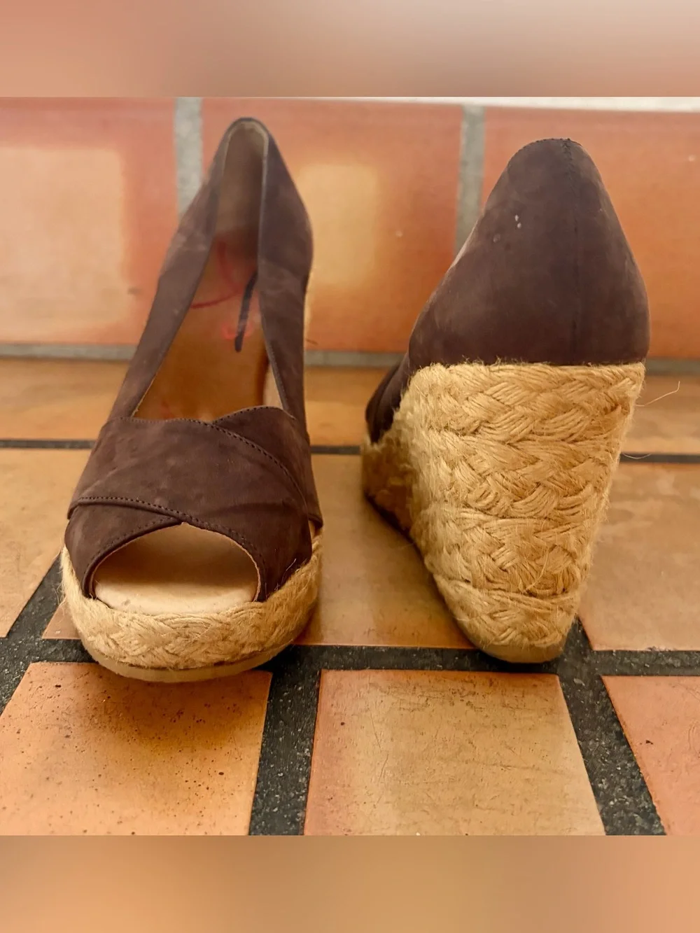 Vintage c.2005 KORS Michael Kors Brown Suede Espadrille Wedge Peep-Toe Heels